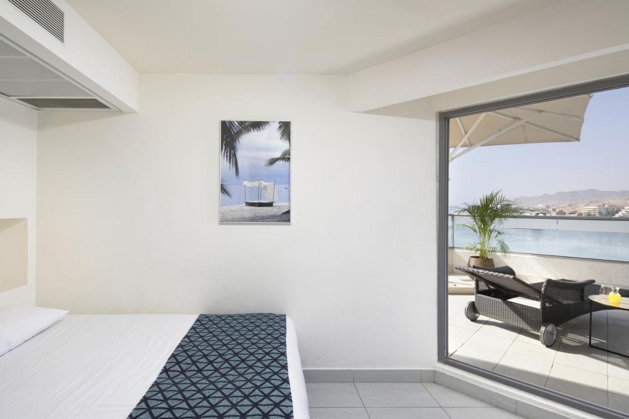 Neptune Eilat By Dan Hotels Exteriér fotografie A room at the hotel